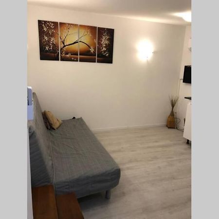 Studio Cosy Avec Possibilite Piscine En Supplement Toulon Exterior photo